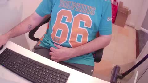 Morph online show from December 1, 2024, 8:42 pm