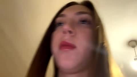 Kate online show from November 23, 2025, 4:07 pm