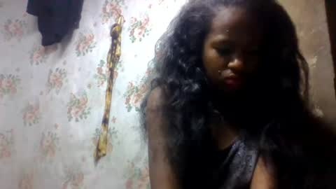 estancelee online show from July 24, 2026, 6:55 am