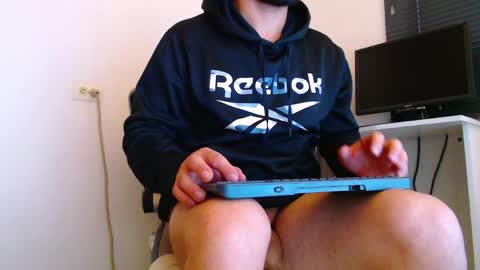 esteban online show from April 17, 2026, 4:10 pm