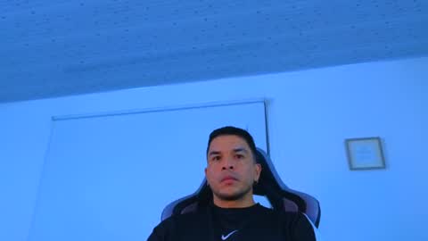Snapshot of esteban_de_louise chatting on July 14, 2026, 11:38 am ESTEBAN online show from July 14, 2026, 11:38 am
