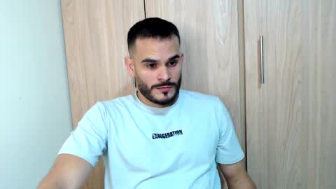 Esteban Fernandez online show from January 4, 2025, 5:58 am