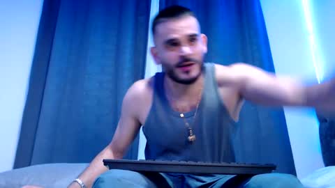 Esteban Fernandez online show from January 11, 2025, 2:41 am