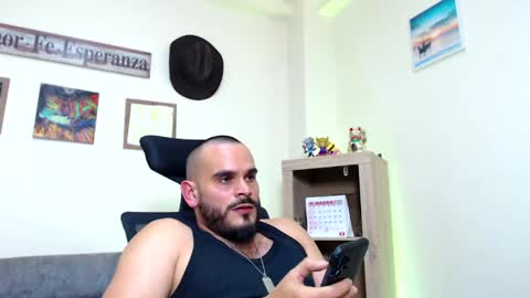 Esteban Fernandez online show from March 30, 2026, 2:23 am