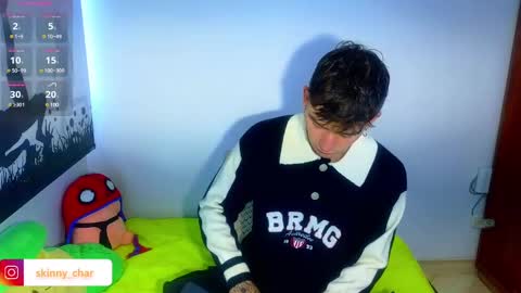 Esteban independent model online show from December 5, 2024, 12:11 pm