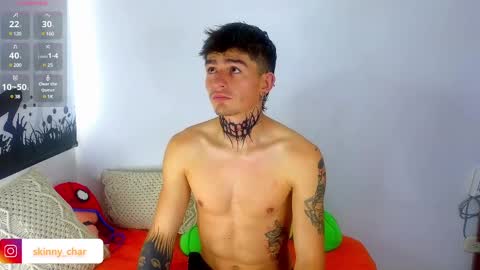 Esteban independent model online show from January 3, 2025, 1:25 pm