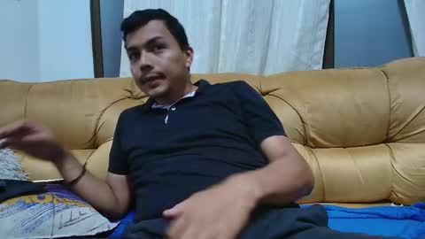 Esteban online show from October 7, 2025, 3:04 am