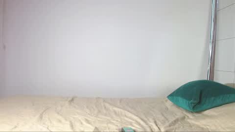 Snapshot of estefa_g chatting on December 16, 2024, 5:11 pm Estefa G online show from December 16, 2024, 5:11 pm