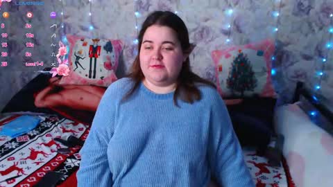 estelle_hicks online show from December 22, 2024, 6:15 pm