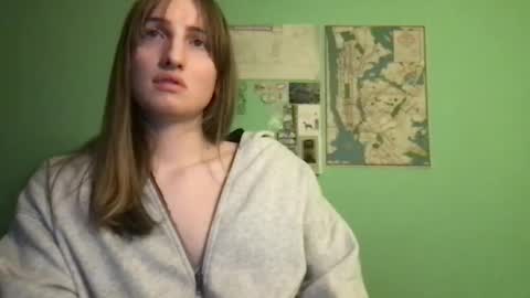Snapshot of esthergreyplus chatting on February 7, 2025, 1:47 am Esther Grey online show from February 7, 2025, 1:47 am