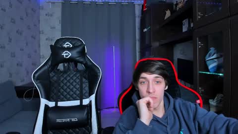 LOUIS online show from February 21, 2025, 11:10 pm