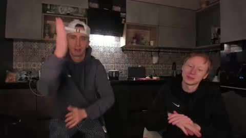 LOUIS online show from January 9, 2026, 3:42 am