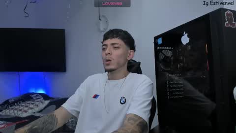 estivenvel online show from February 14, 2026, 5:53 pm