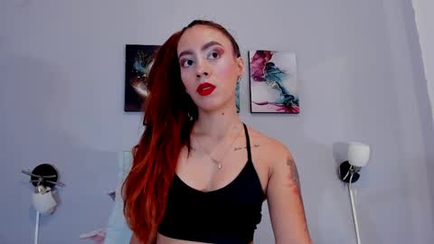 Snapshot of estrella_duran chatting on April 30, 2026, 12:22 pm Estrellita online show from April 30, 2026, 12:22 pm