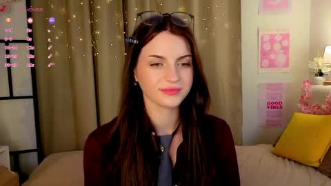 Anna  online show from April 19, 2026, 8:44 pm