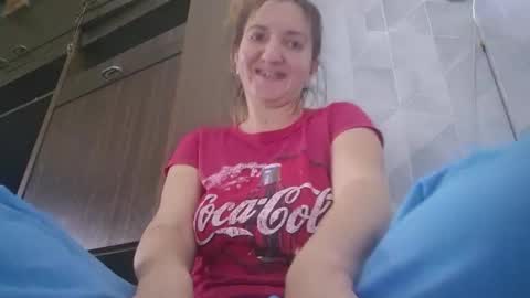 estrellawalters online show from December 15, 2025, 8:18 am