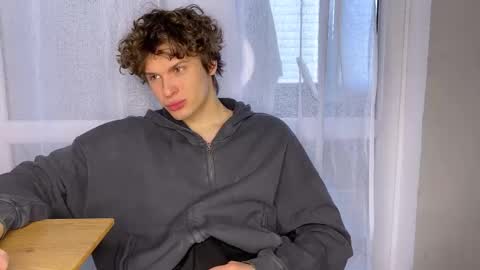 Alex online show from March 19, 2026, 10:08 am