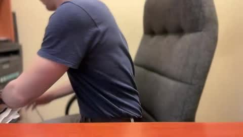 Tom online show from February 17, 2025, 3:53 pm