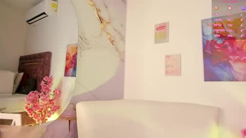 Eterea online show from April 21, 2026, 12:12 am