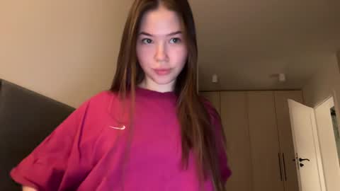 nika 3 online show from December 26, 2024, 3:20 pm