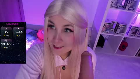 eternalmuse online show from September 15, 2025, 9:09 am