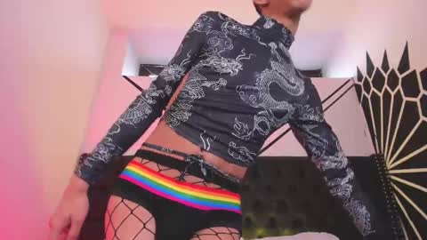 ethaancox online show from September 23, 2025, 8:56 pm