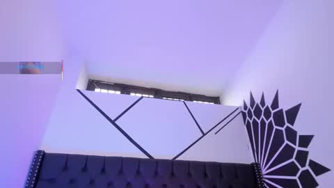 ethaancox online show from October 13, 2025, 9:15 pm