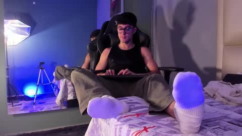 Etham online show from September 20, 2025, 5:03 pm