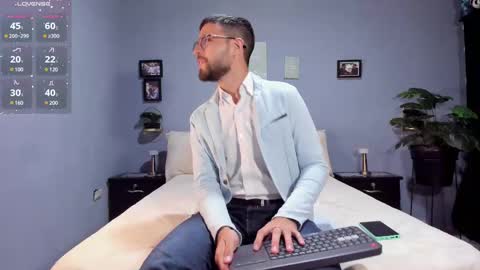 Snapshot of ethan_adam chatting on February 10, 2025, 10:40 pm ADAM TAYLOR ETHAN CAMBAL INDEPENDENT MODELS online show from February 10, 2025, 10:40 pm