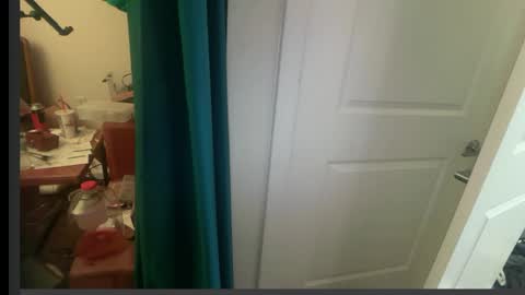Snapshot of ethan_astrid chatting on May 21, 2026, 9:27 am Bustedpussy online show from May 21, 2026, 9:27 am
