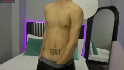 E T H A N  online show from March 3, 2026, 8:59 pm