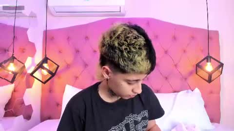 Ethan online show from August 5, 2026, 5:32 am