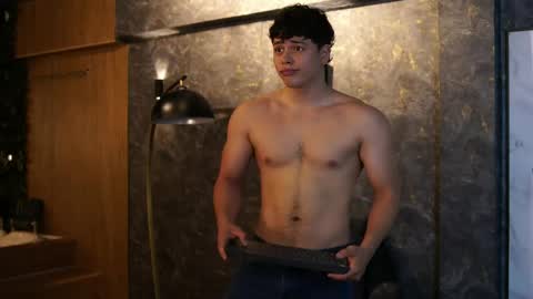 Snapshot of ethan_occonor chatting on May 18, 2026, 11:10 pm ethan_occonor online show from May 18, 2026, 11:10 pm