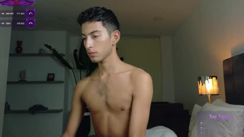 Snapshot of ethan_skiny_ chatting on December 15, 2025, 7:45 am Joan online show from December 15, 2025, 7:45 am