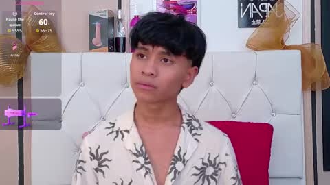 Ethan online show from December 22, 2025, 8:39 pm