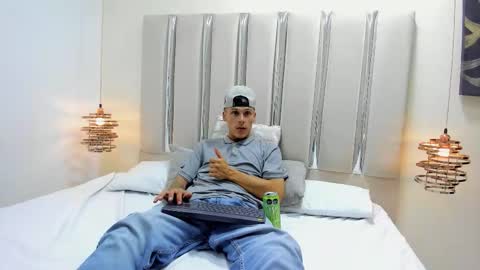 Mauricio Marin Antia online show from February 27, 2026, 6:02 am