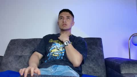 ethanconnor_ online show from October 8, 2025, 12:14 pm