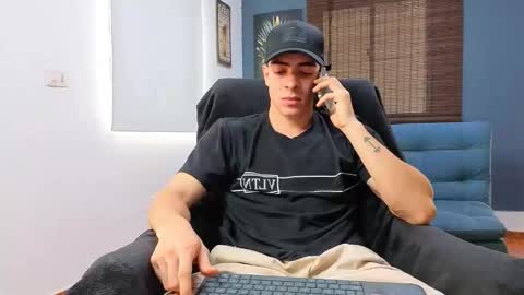 ethangreey1 online show from March 4, 2026, 3:40 pm