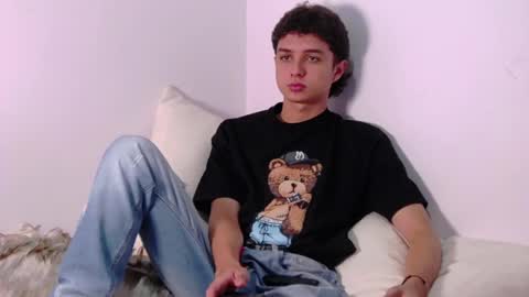 ethanlowell online show from February 13, 2025, 8:03 pm