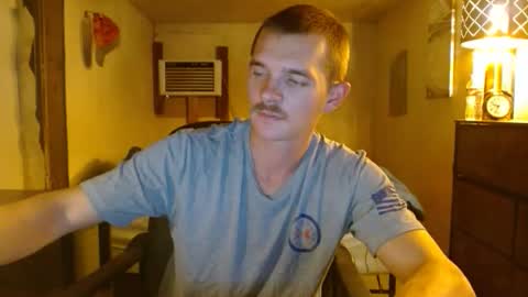 Snapshot of ethansteelexxx2 chatting on May 20, 2026, 2:18 am ethansteelexxx2 online show from May 20, 2026, 2:18 am