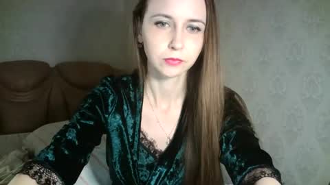 eva00186 online show from December 7, 2024, 4:03 pm