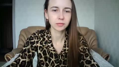 eva00186 online show from December 12, 2024, 12:12 pm