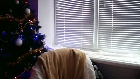 eva00186 online show from December 26, 2024, 7:35 am