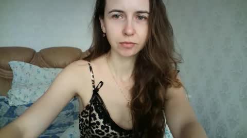 eva00186 online show from December 1, 2025, 11:48 am