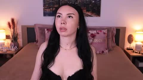 Snapshot of eva__si chatting on July 30, 2026, 6:45 am Eva online show from July 30, 2026, 6:45 am