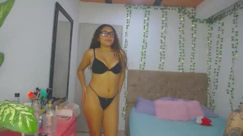 eva_adan19 online show from March 18, 2026, 2:47 am