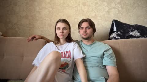 Eva Calvin online show from February 8, 2025, 6:33 am