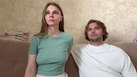 Eva Calvin online show from June 18, 2026, 7:08 am