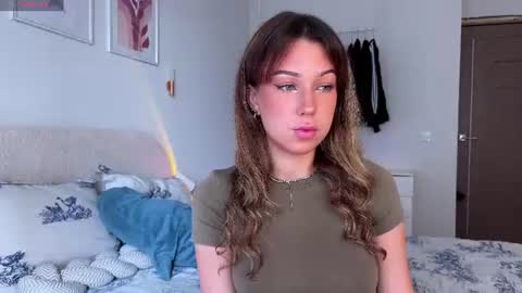 Snapshot of eva_collins_x chatting on July 6, 2026, 2:08 am Eva online show from July 6, 2026, 2:08 am
