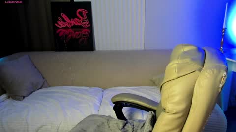 Eva online show from January 25, 2025, 7:17 am